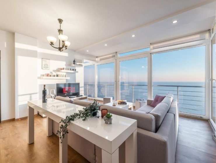 Blue Heaven -Full Sea view Brand new Apartment