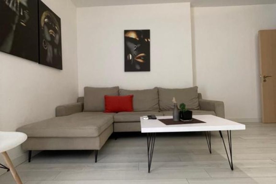 City Centre Apartment YAT