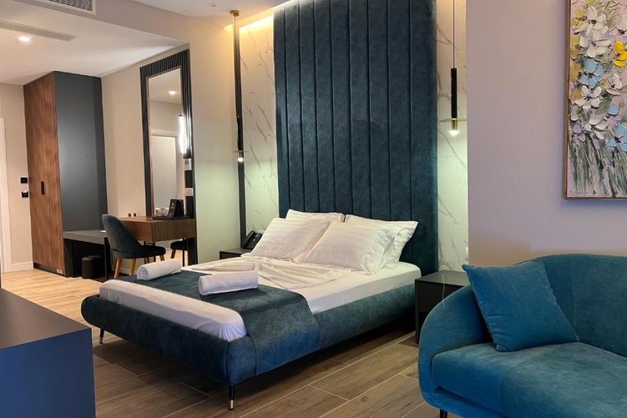 Domus Hotel & Apartments