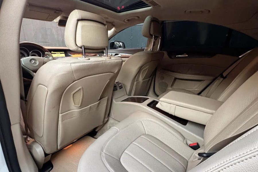 Mercedes benz CLS 350